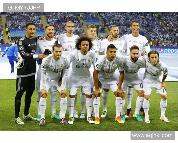 欧美足球明星男生的风采与成就解析